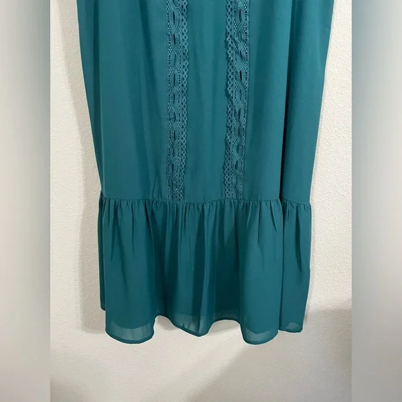 LOFT Women's Lace Trim Flounce Dress Size Medium NWT - Picture 6 of 10